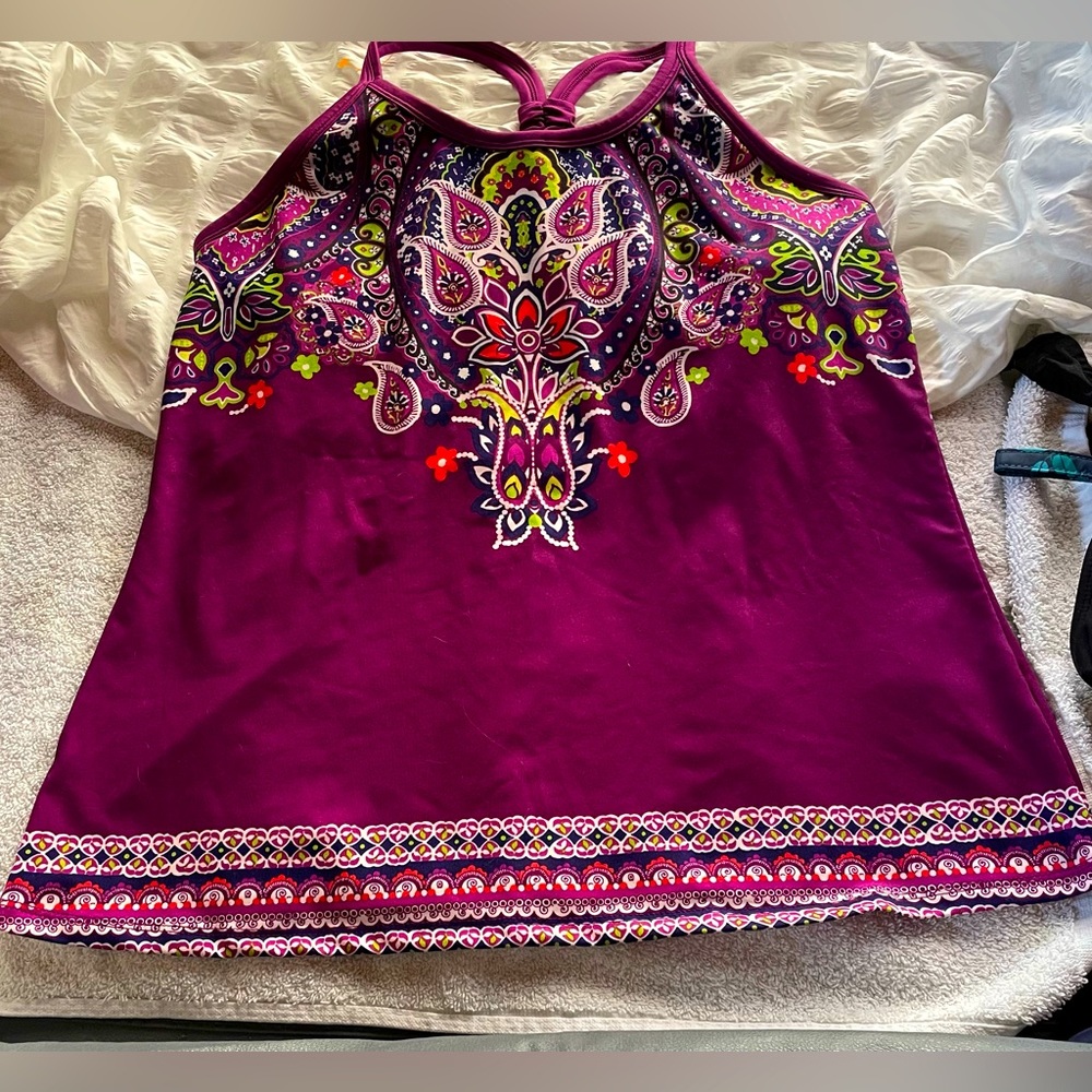 Sonoma Athletics Takini top- pre owned.purple!